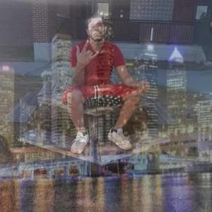 Meet your Posher, Bee